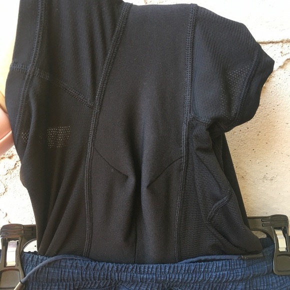 Lululemon Pace Breaker Out Of Mind Liner 9" Size S - Picture 11 of 12